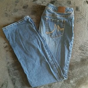 Maurices 13/14 reg slim boot cut jeans